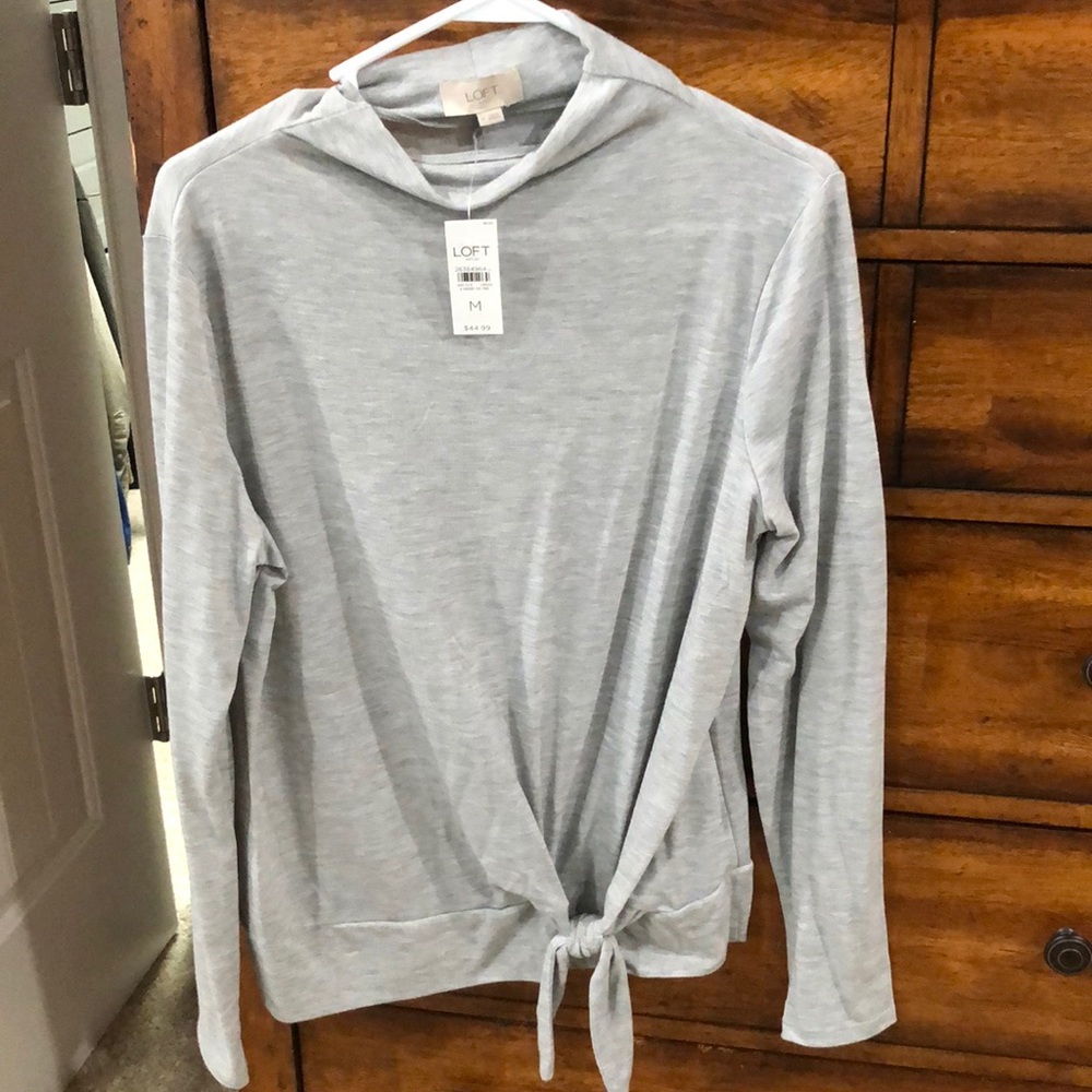 Lightweight polyester/rayon turtleneck